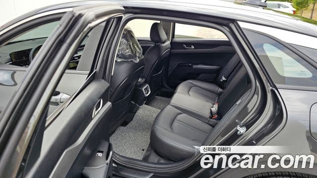 Kia K5 2025 — ფოტო 11/20