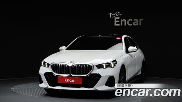 BMW 5 Series 2024 — Şəkil 4/30