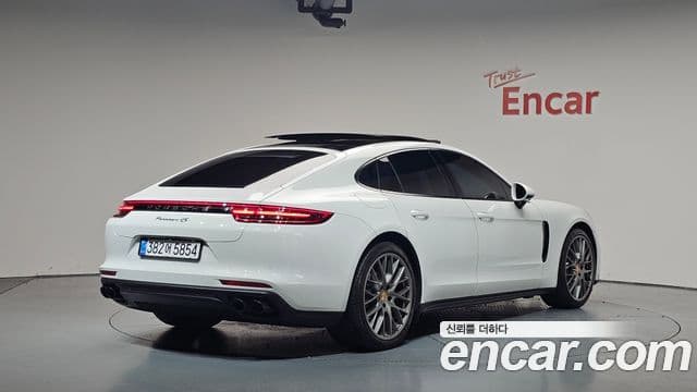 Porsche Panamera 2018 — Şəkil 2/20