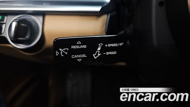 Porsche Panamera 2018 — Photo 15/35