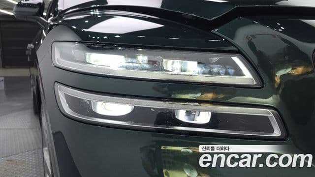 Genesis GV80 2021 — Photo 32/34