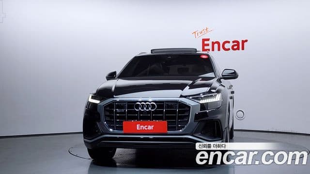 Audi Q7 2021 — ფოტო 3/20