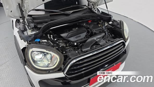 Mini Cooper Countryman 2019 — ფოტო 6/20