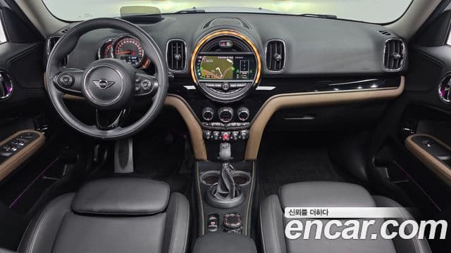 Mini Cooper Countryman 2019 — ფოტო 7/20