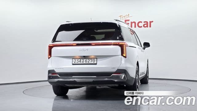 Kia Carnival 2024 — Фото 4/20