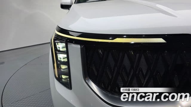 Kia Carnival 2024 — Photo 25/33
