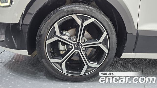 Kia Niro 2024 — ფოტო 5/20