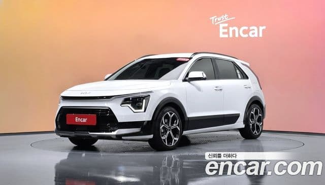 Kia Niro 2024 — ფოტო 1/20