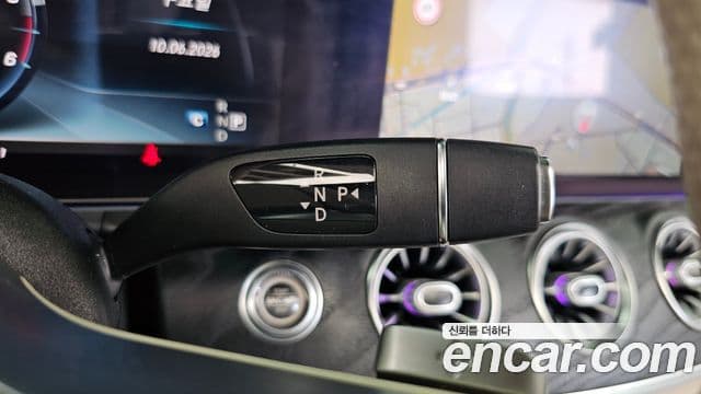 Mercedes-Benz E-Class 2018 — Şəkil 9/20