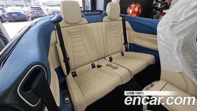 Mercedes-Benz E-Class 2018 — Şəkil 12/20