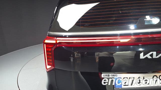 Kia Carnival 2025 — Photo 20/35