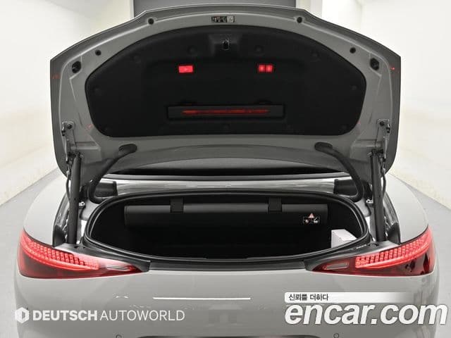 Mercedes-Benz SL-Class 2025 — ფოტო 17/20