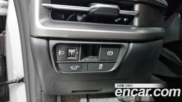 Hyundai Grandeur 2022 — Фото 16/20