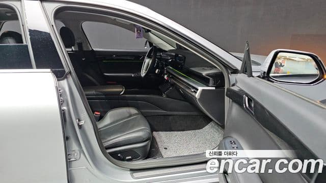 Hyundai Grandeur 2022 — Фото 18/20
