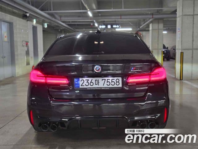 BMW M5 2023 — ფოტო 3/15