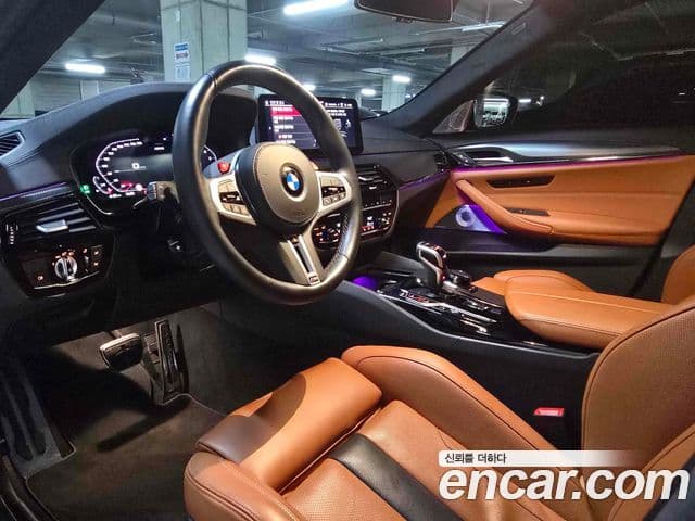 BMW M5 2023 — ფოტო 9/15
