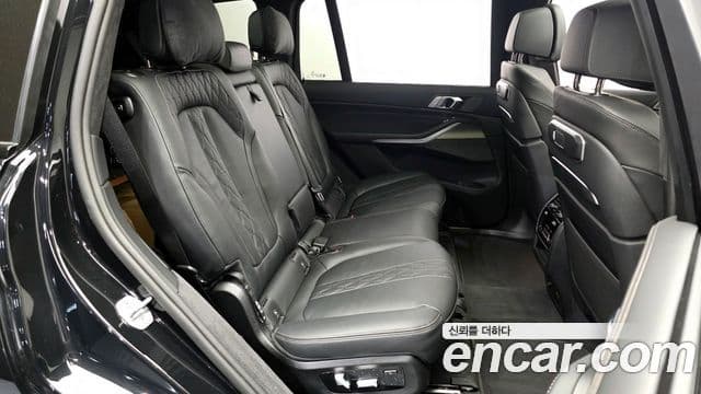 BMW X7 2025 — Фото 11/20