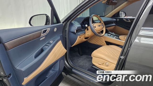 Genesis GV80 2023 — ფოტო 32/33