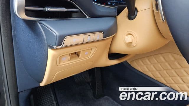 Genesis GV80 2023 — ფოტო 17/33