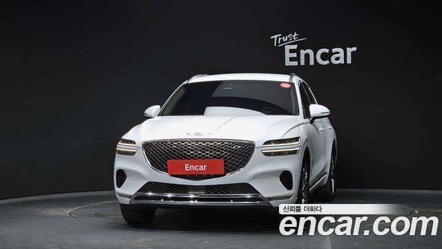 Genesis GV70 2022 — ფოტო 12/20