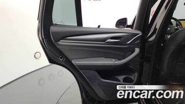 BMW X3 2023 — Photo 33/38
