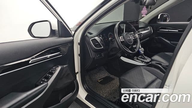 Kia Seltos 2020 — Şəkil 11/20