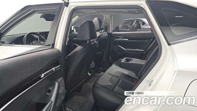 Kia Seltos 2020 — Şəkil 12/20