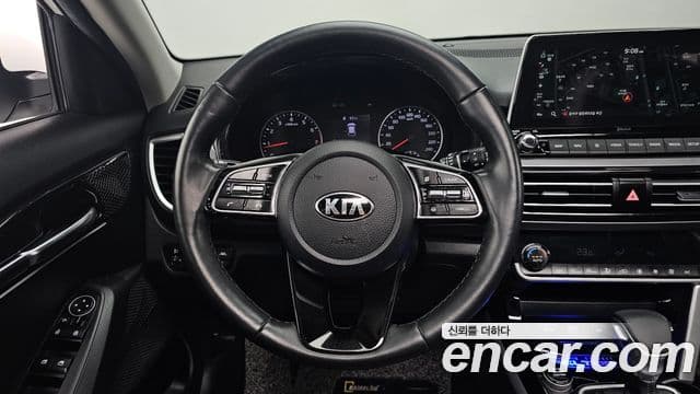 Kia Seltos 2020 — Şəkil 13/20