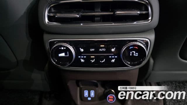 Genesis GV80 2023 — ფოტო 14/41