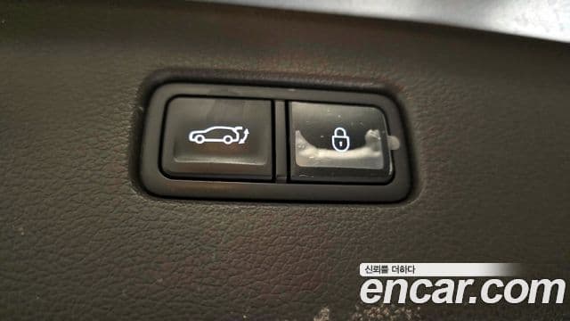 Genesis GV80 2023 — ფოტო 36/41