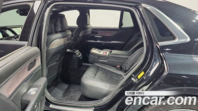 Genesis G90 2022 — ფოტო 11/20