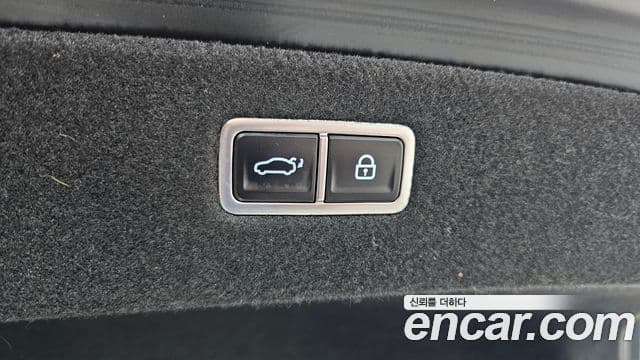 Genesis G90 2022 — ფოტო 16/20