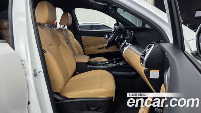 Kia Sorento 2020 — Фото 11/20