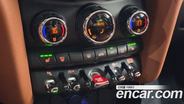 Mini Cooper S 2022 — ფოტო 20/20