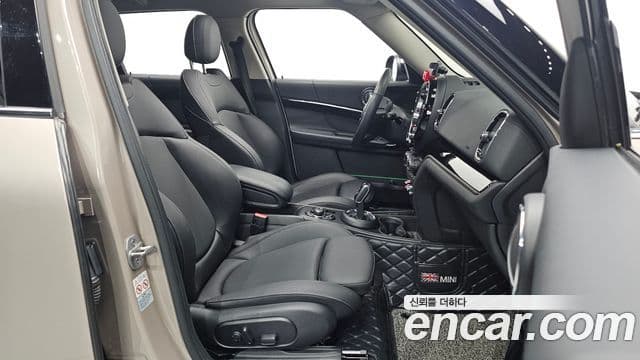 Mini Cooper Countryman 2023 — Şəkil 10/20