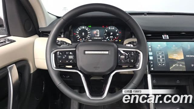 Land Rover Discovery Sport 2025 — ფოტო 13/20