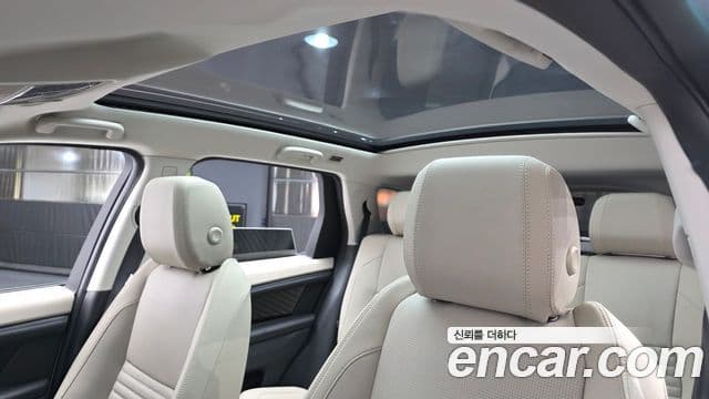 Land Rover Discovery Sport 2025 — ფოტო 19/20