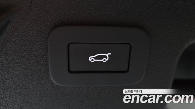 Land Rover Discovery Sport 2025 — ფოტო 19/20