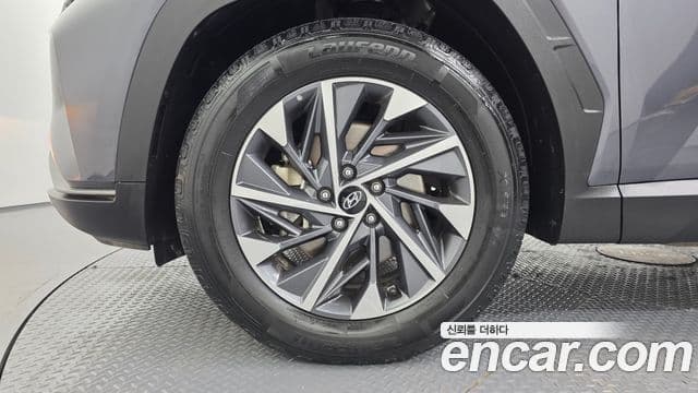 Hyundai The New Tucson 2023 — ფოტო 5/20