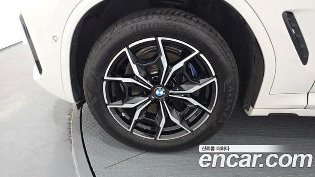 BMW X4 2024 — Şəkil 13/20
