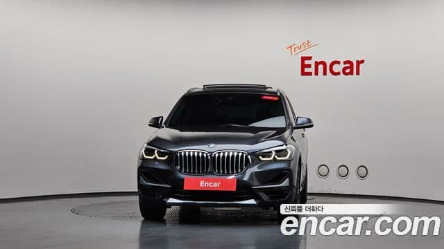 BMW X1 2022 — ფოტო 3/20