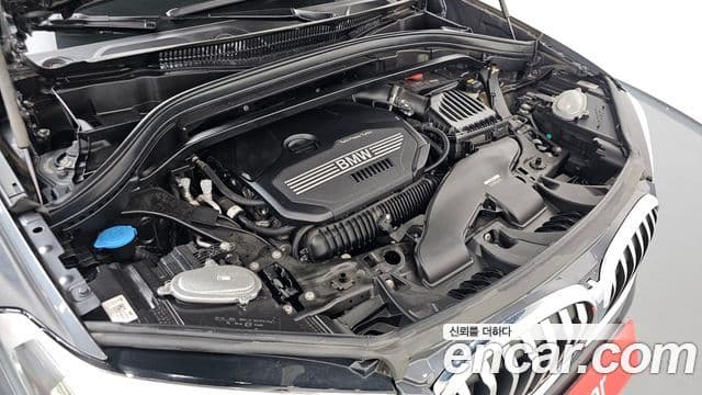 BMW X1 2022 — ფოტო 6/20