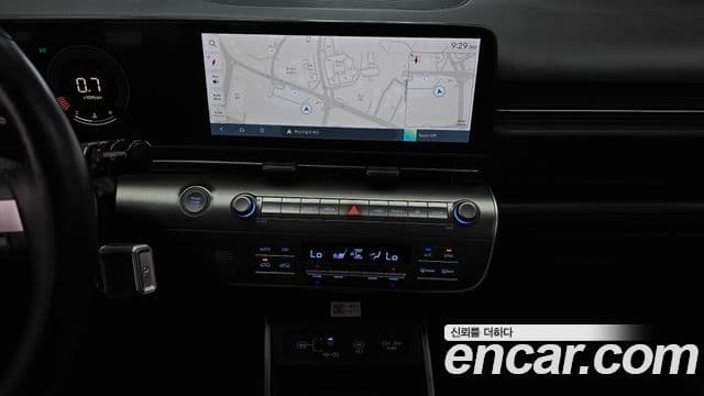 Hyundai Kona 2023 — Şəkil 14/20