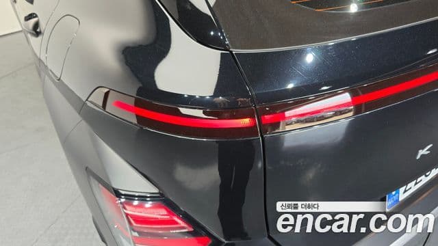 Hyundai Kona Hybrid 2023 — Photo 23/30