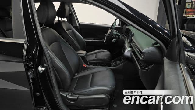 Hyundai Kona Hybrid 2023 — Photo 29/30