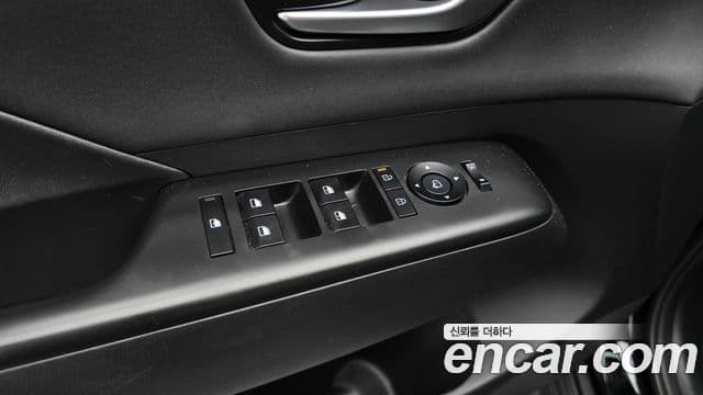 Hyundai Kona Hybrid 2023 — Photo 22/30