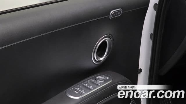 Hyundai Palisade 2025 — ფოტო 16/20