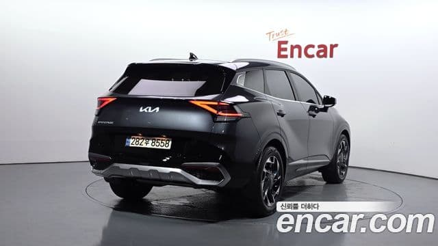 Kia Sportage 2023 — Şəkil 1/20