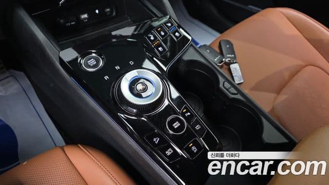 Kia Sportage 2023 — Şəkil 7/20