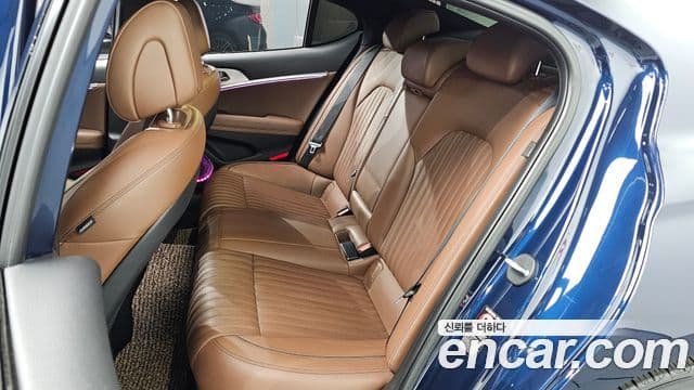 Genesis G70 2019 — Şəkil 12/20